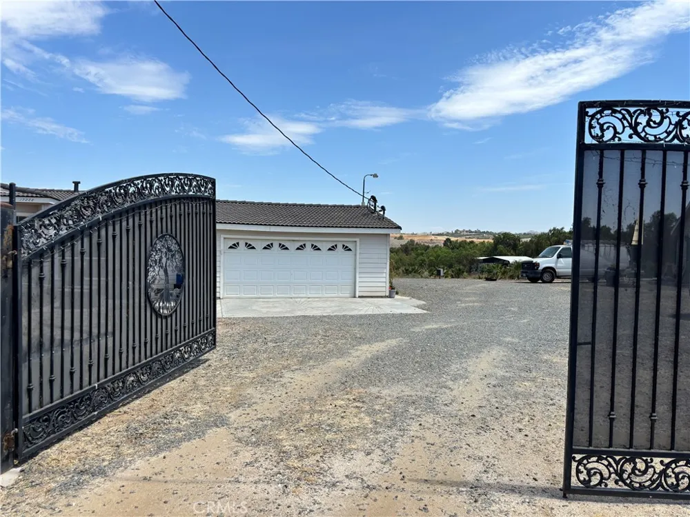 17288 Mcallister Parkway Riverside, CA 92503