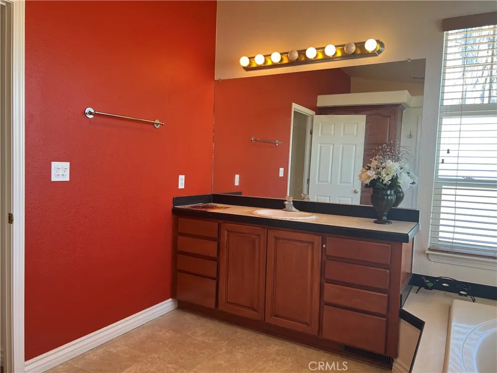 17288 Mcallister Parkway Riverside, CA 92503