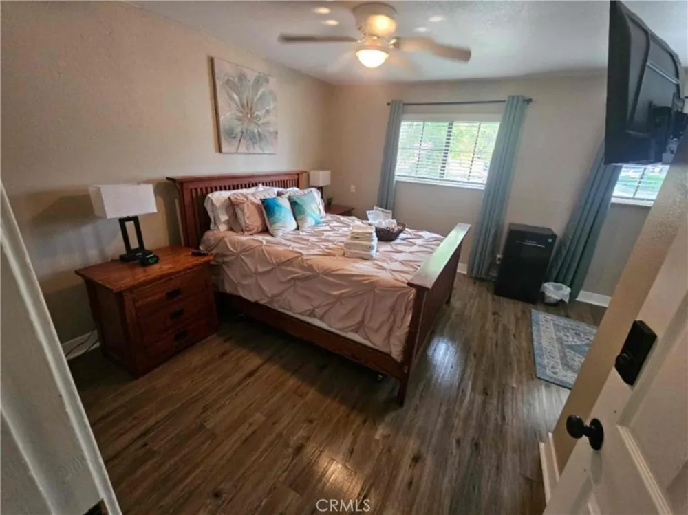 1045 Monte Vista Riverside, CA 92507