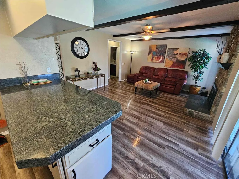1045 Monte Vista Riverside, CA 92507