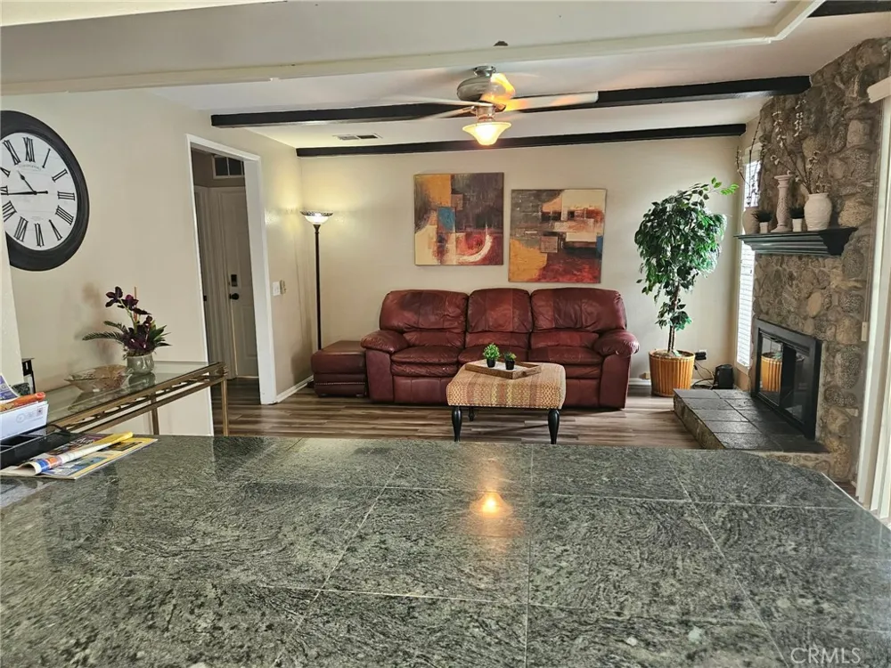 1045 Monte Vista Riverside, CA 92507