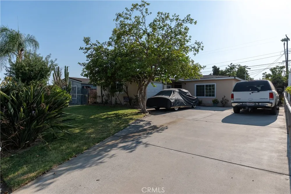 1646 S Monterey Ontario, CA 91761