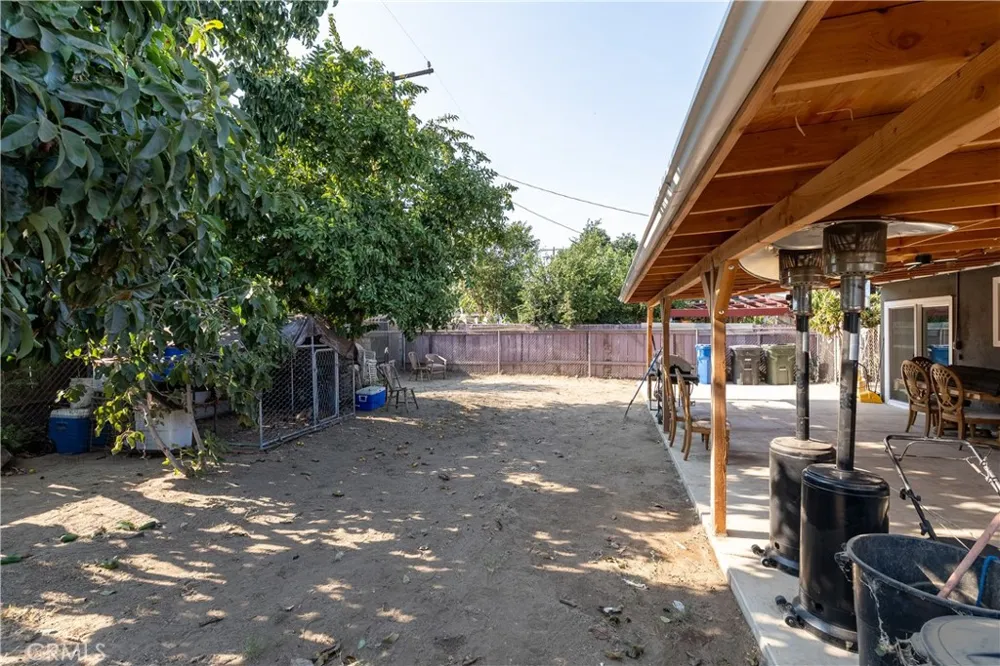 1646 S Monterey Ontario, CA 91761