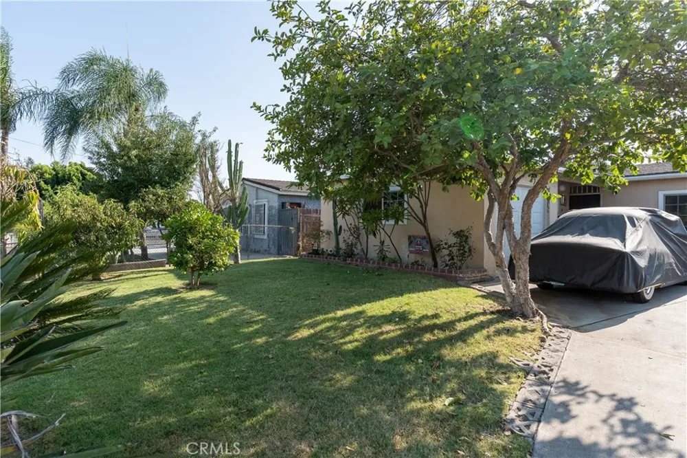 1646 S Monterey Ontario, CA 91761