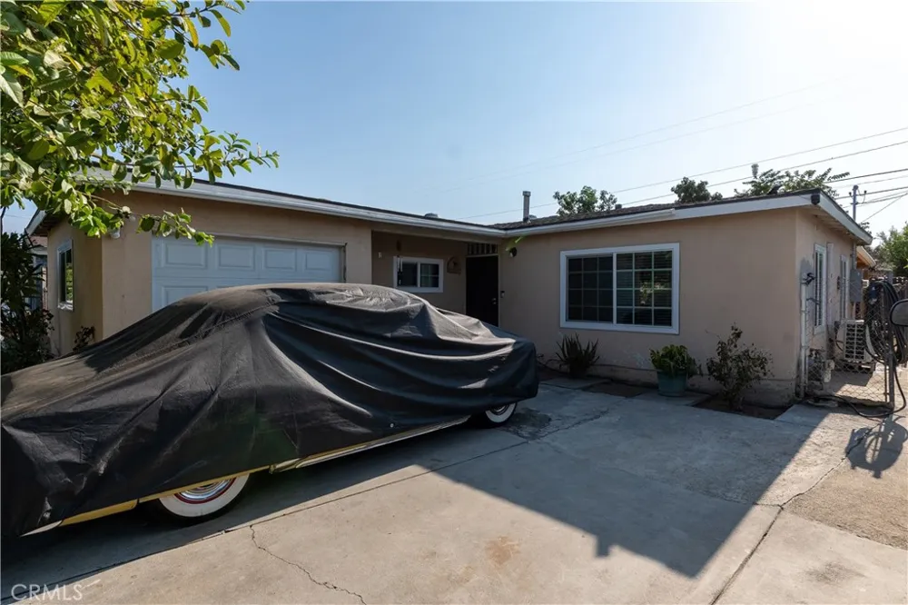 1646 S Monterey Ontario, CA 91761