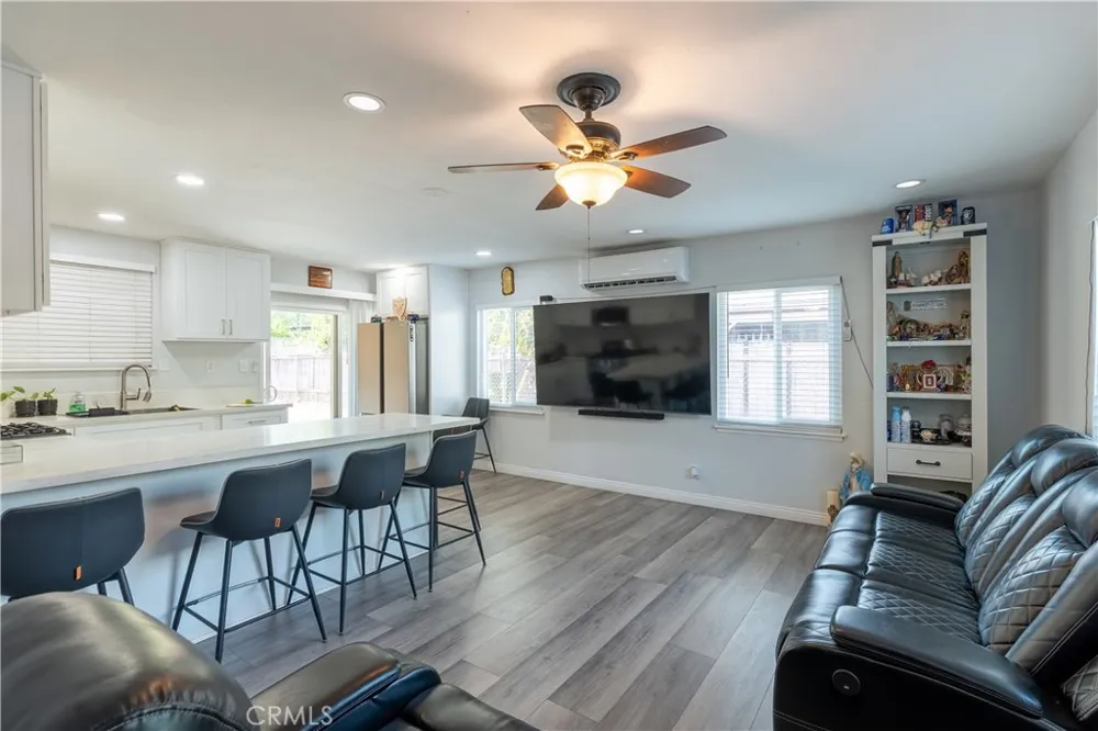 1646 S Monterey Ontario, CA 91761