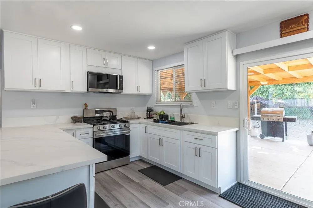 1646 S Monterey Ontario, CA 91761