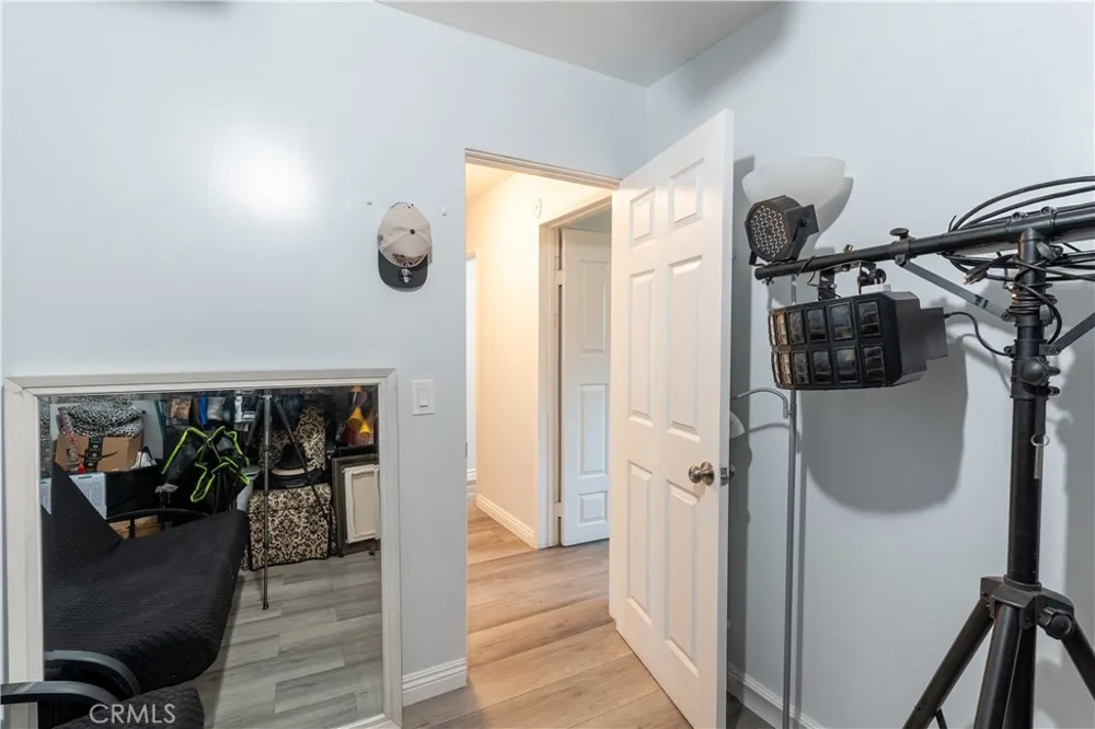 1646 S Monterey Ontario, CA 91761