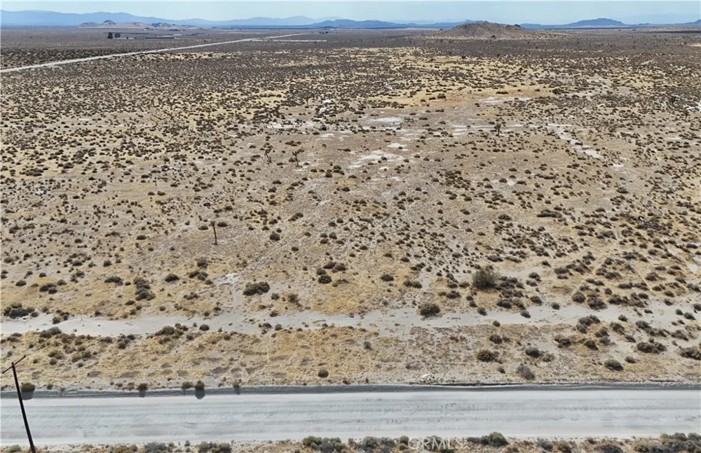 County Line Road Palmdale, CA 93591