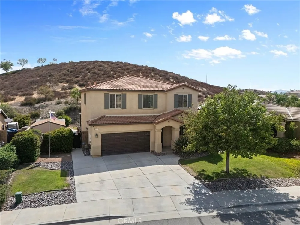 30865 Oak Knoll Drive Menifee, CA 92584