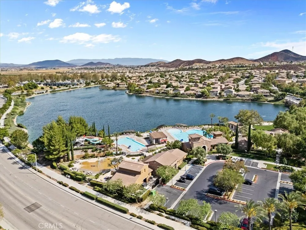 30865 Oak Knoll Drive Menifee, CA 92584