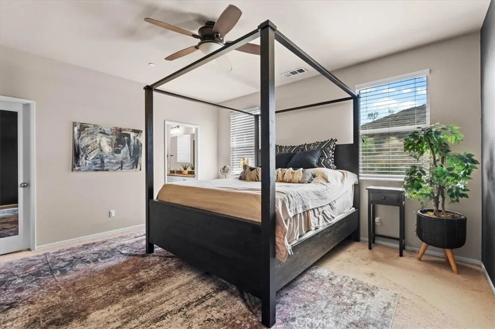30865 Oak Knoll Drive Menifee, CA 92584