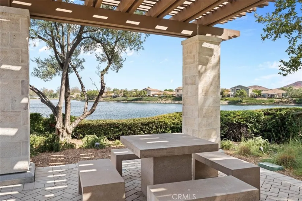 30865 Oak Knoll Drive Menifee, CA 92584