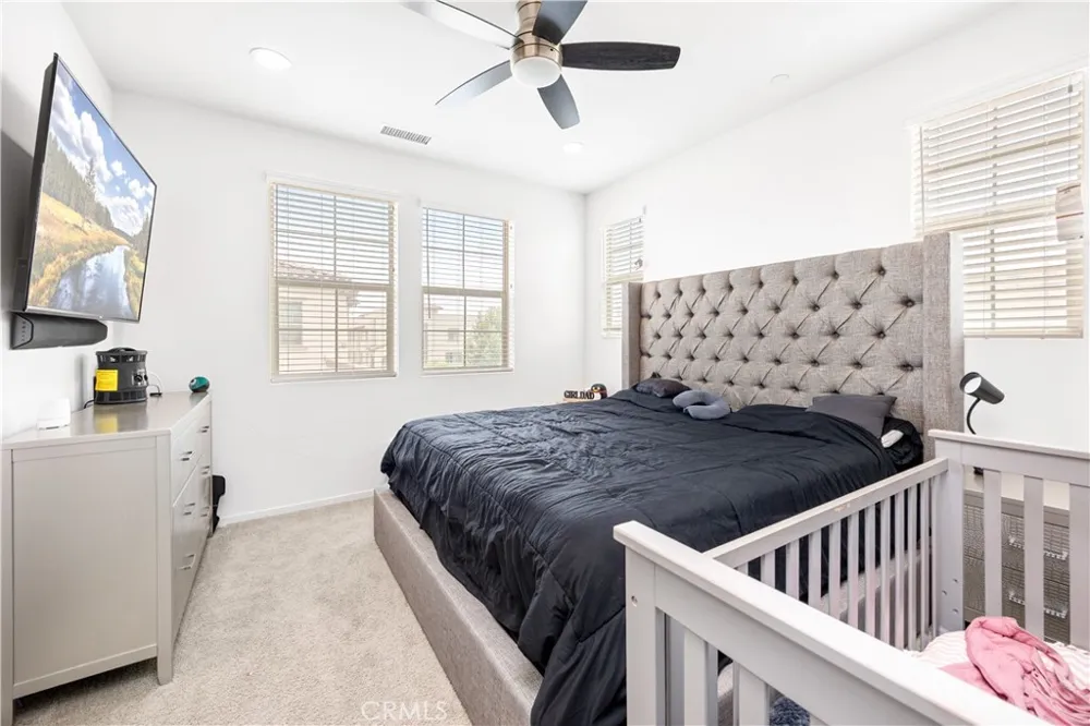 15977 Main Chino, CA 91708