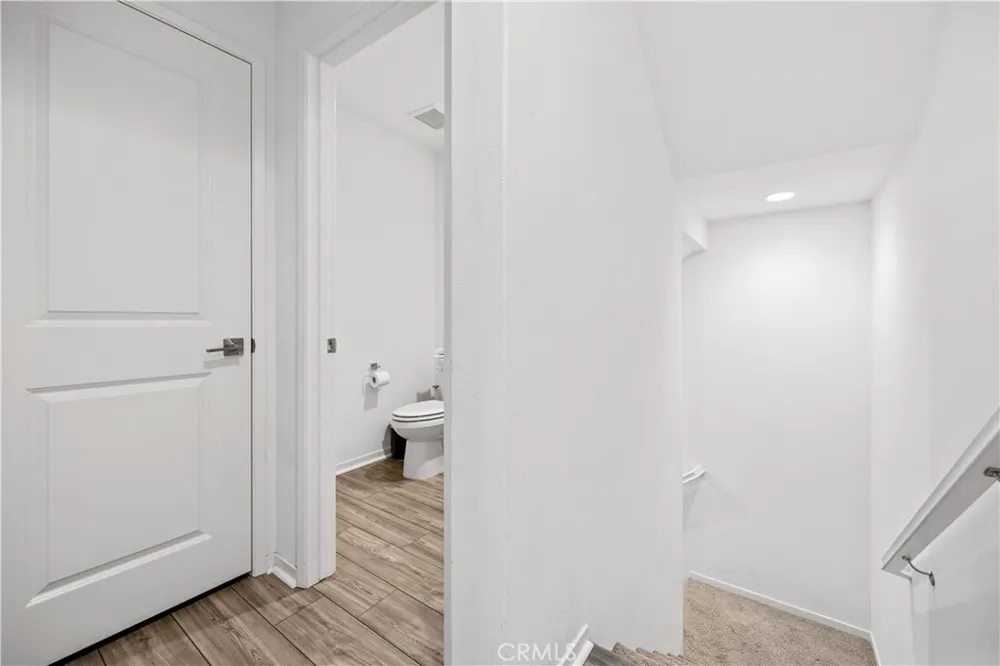 15977 Main Chino, CA 91708