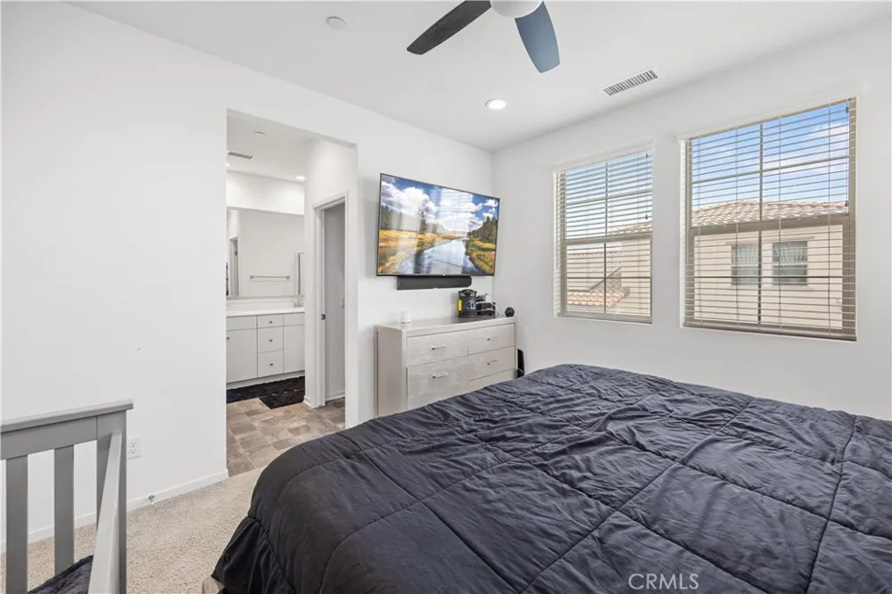 15977 Main Chino, CA 91708