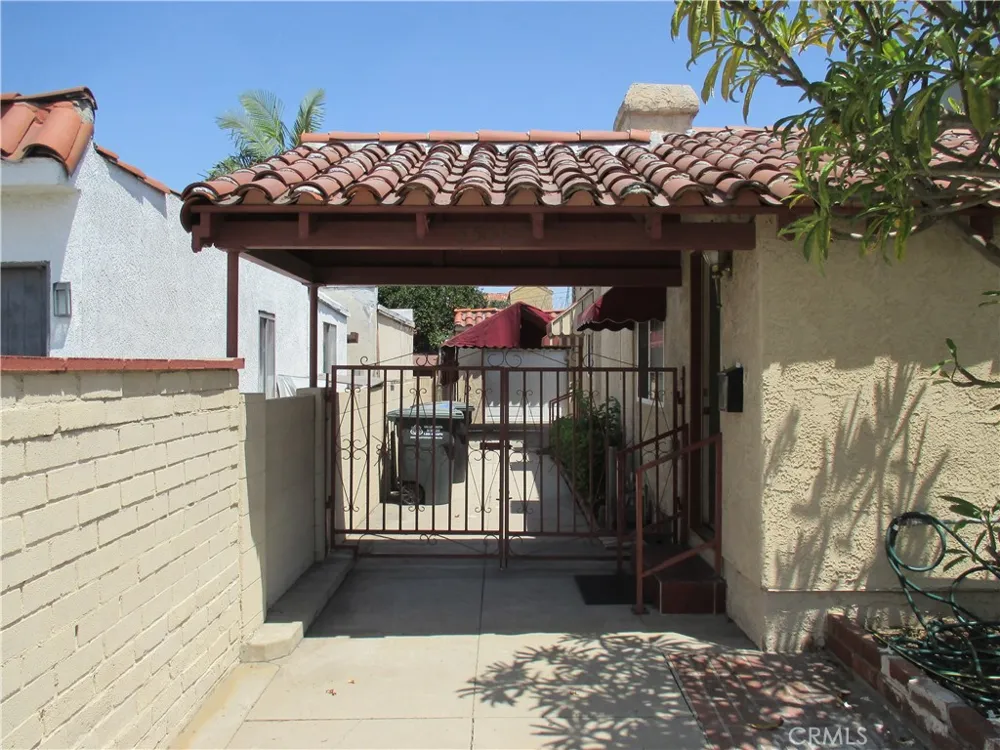 3511 California Street Huntington Park, CA 90255