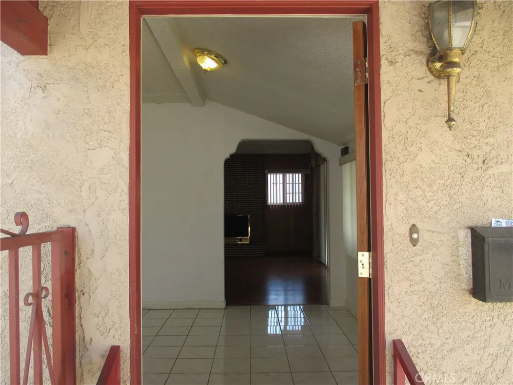 3511 California Street Huntington Park, CA 90255