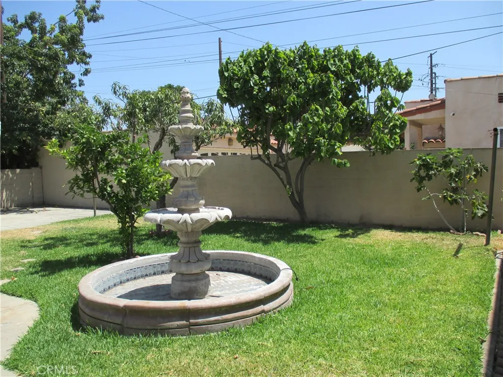 3511 California Street Huntington Park, CA 90255