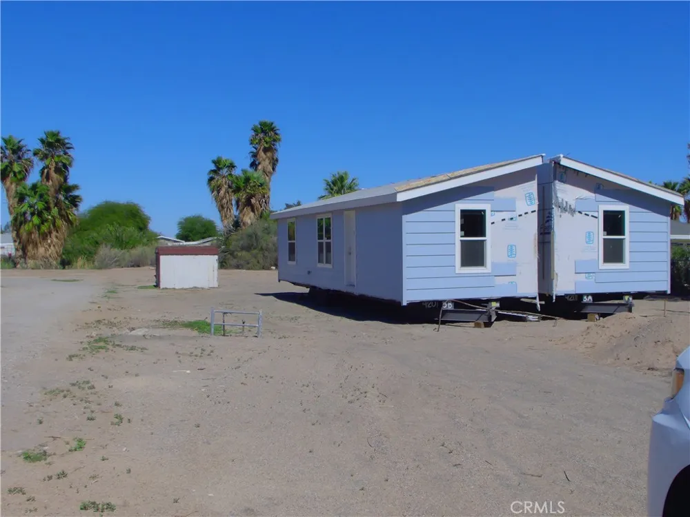 2132 Riviera Blythe, CA 92225