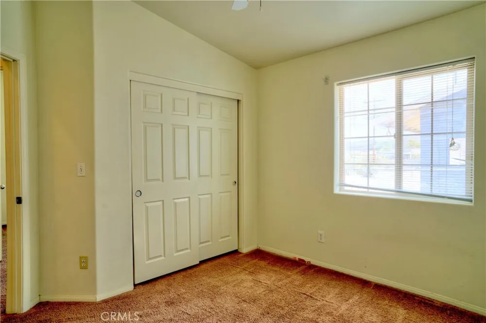 6627 Smoketree 29 Palms, CA 92277