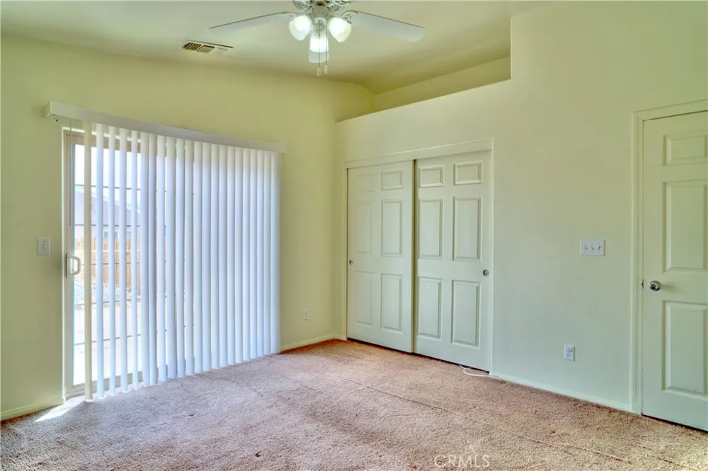 6627 Smoketree 29 Palms, CA 92277