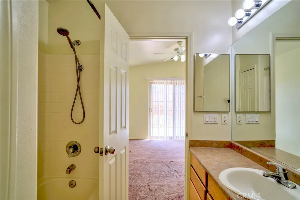 6627 Smoketree 29 Palms, CA 92277