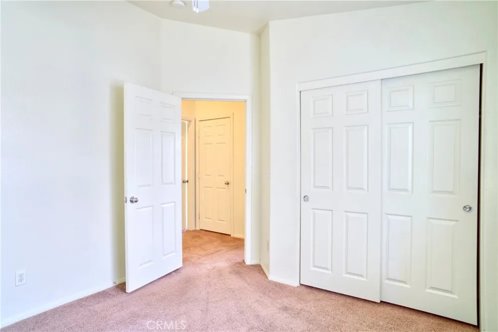 6627 Smoketree 29 Palms, CA 92277