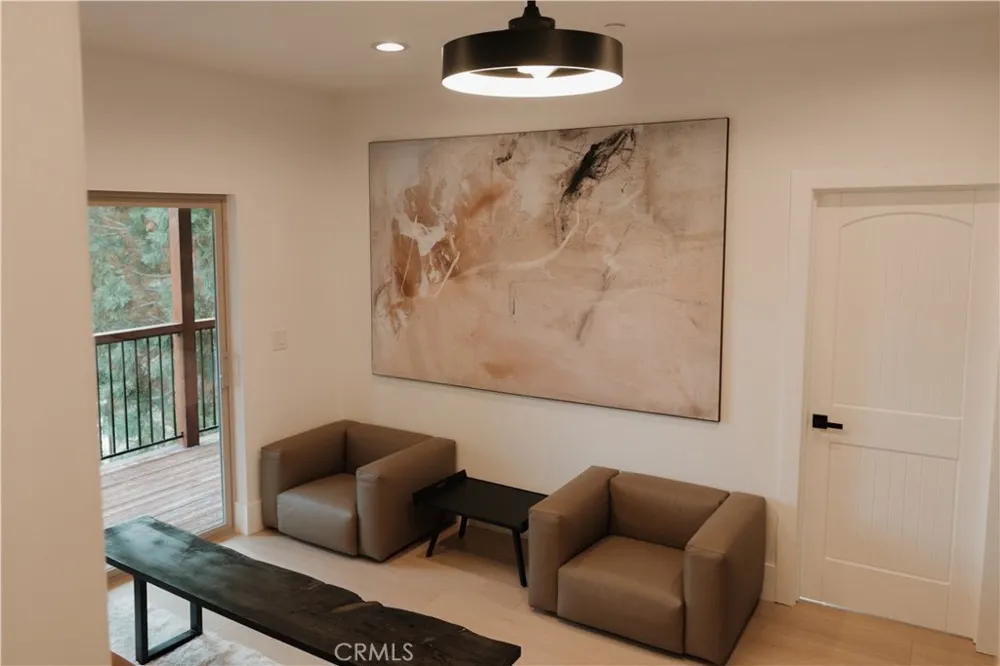 212 Mann Big Bear City, CA 92314