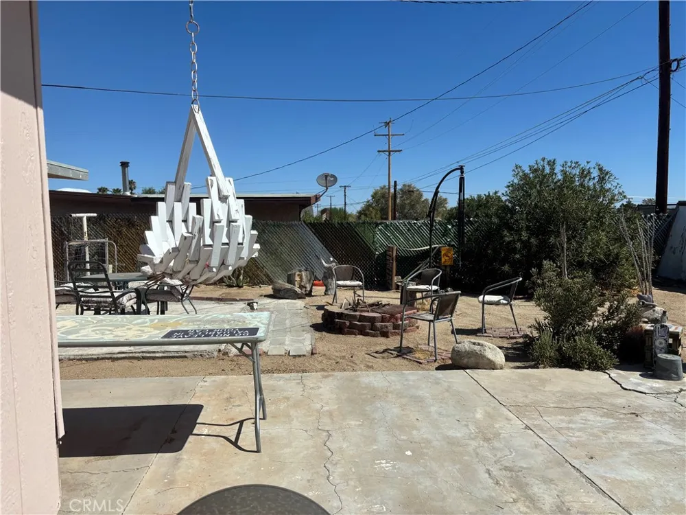6925 Manzanita 29 Palms, CA 92277