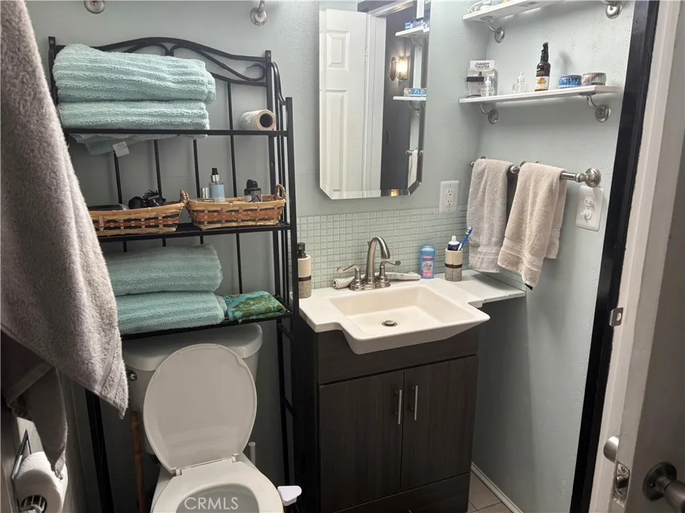6925 Manzanita 29 Palms, CA 92277