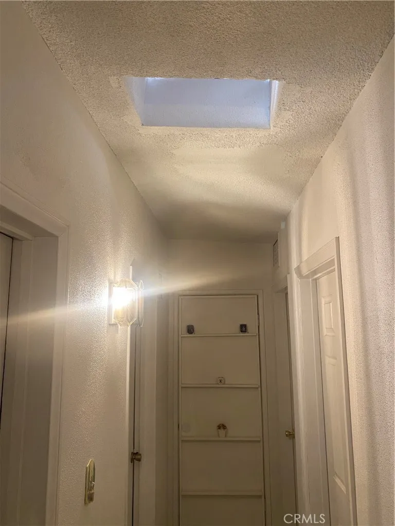 6925 Manzanita 29 Palms, CA 92277