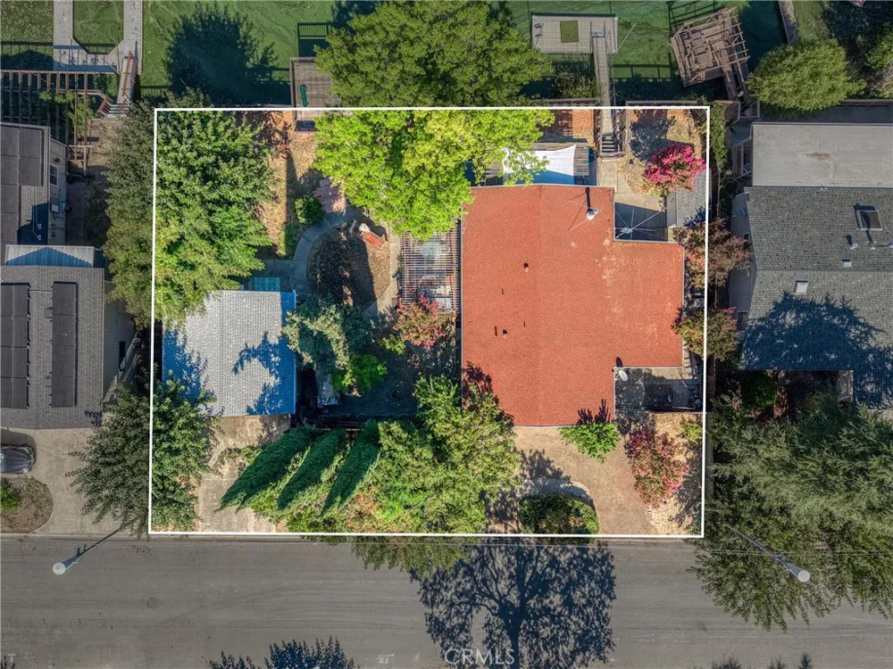 7295 Marina Court Clearlake, CA 95422