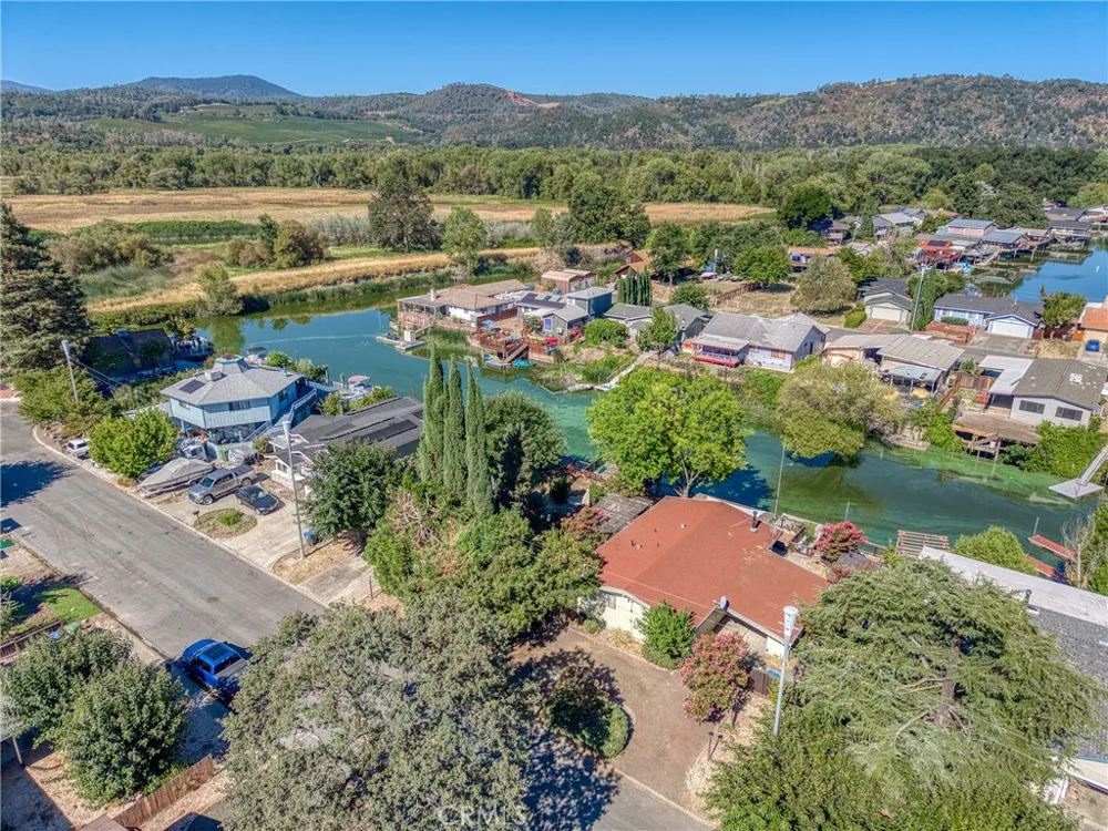 7295 Marina Court Clearlake, CA 95422