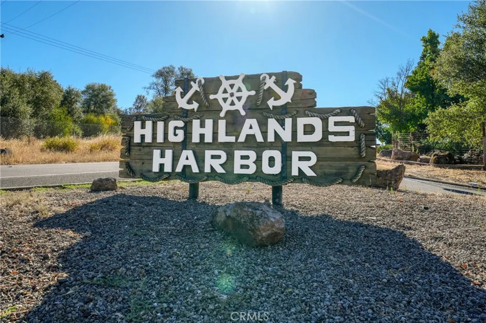 7295 Marina Court Clearlake, CA 95422