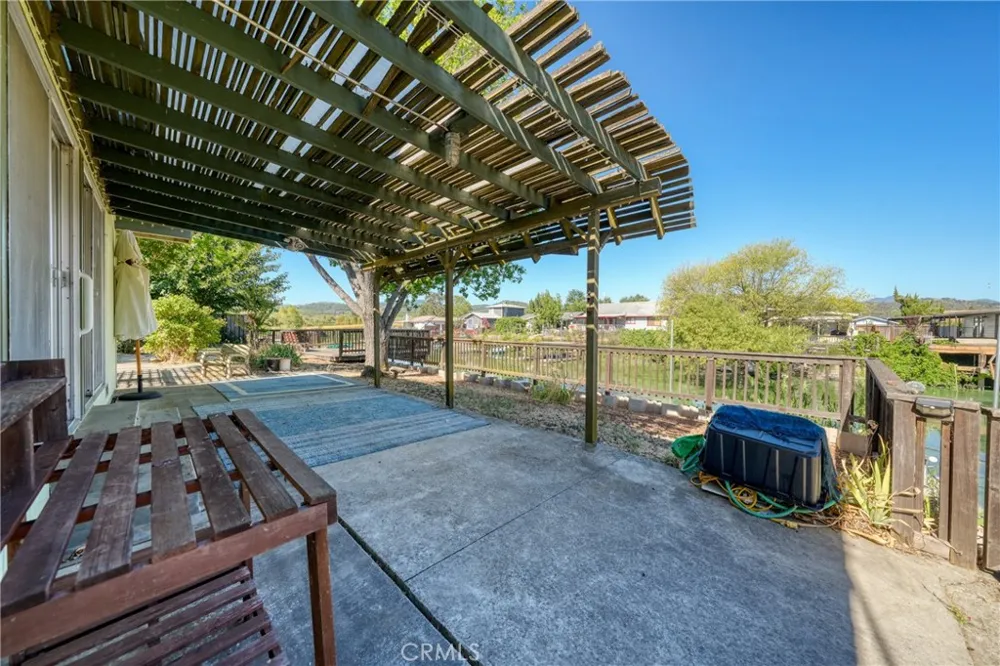 7295 Marina Court Clearlake, CA 95422