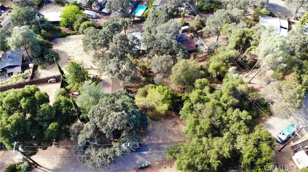 12409 Lakeview Dr Clearlake Oaks, CA 95423