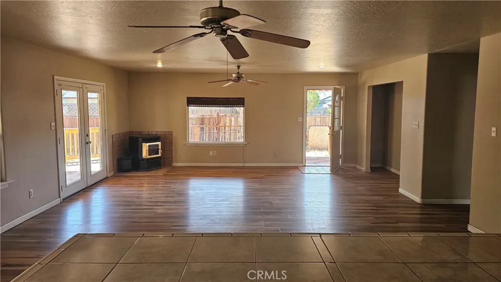 2240 Spring Valley Road Clearlake Oaks, CA 95423