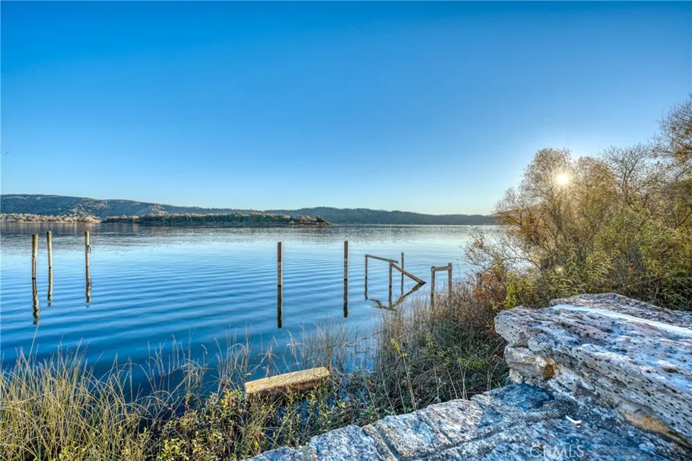 12140 E Highway 20 Clearlake Oaks, CA 95423