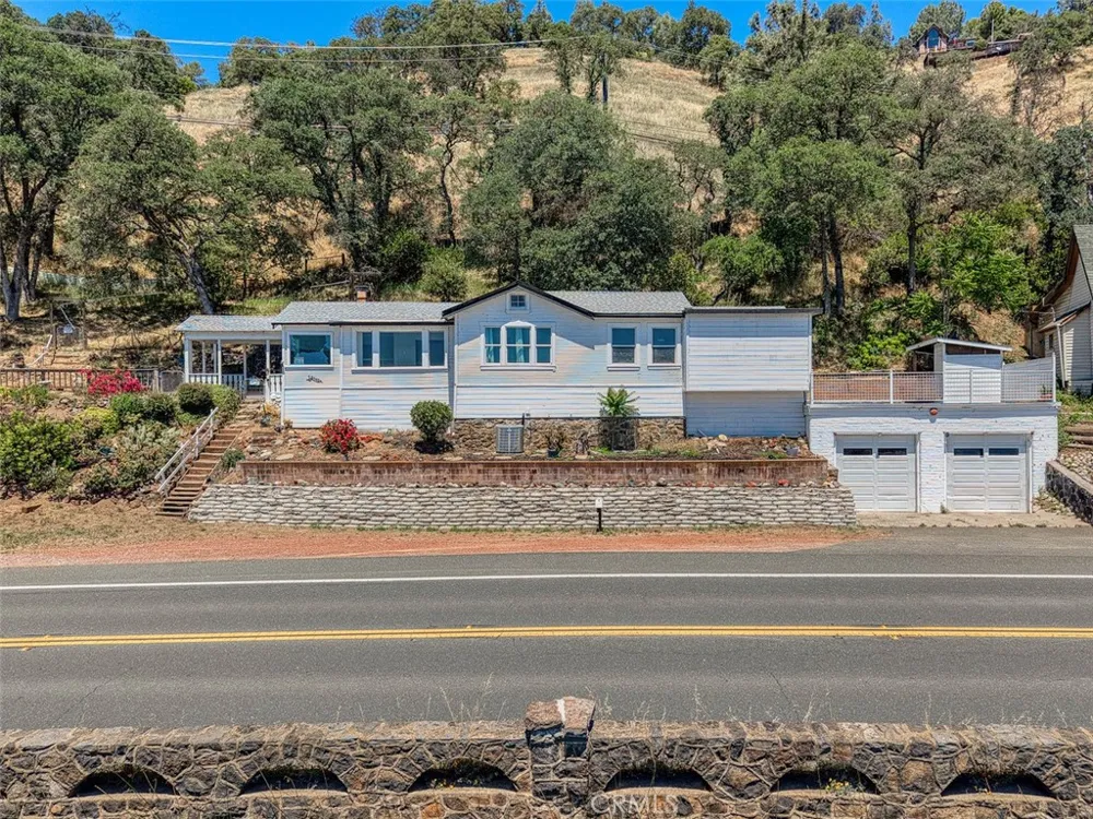 12140 E Highway 20 Clearlake Oaks, CA 95423