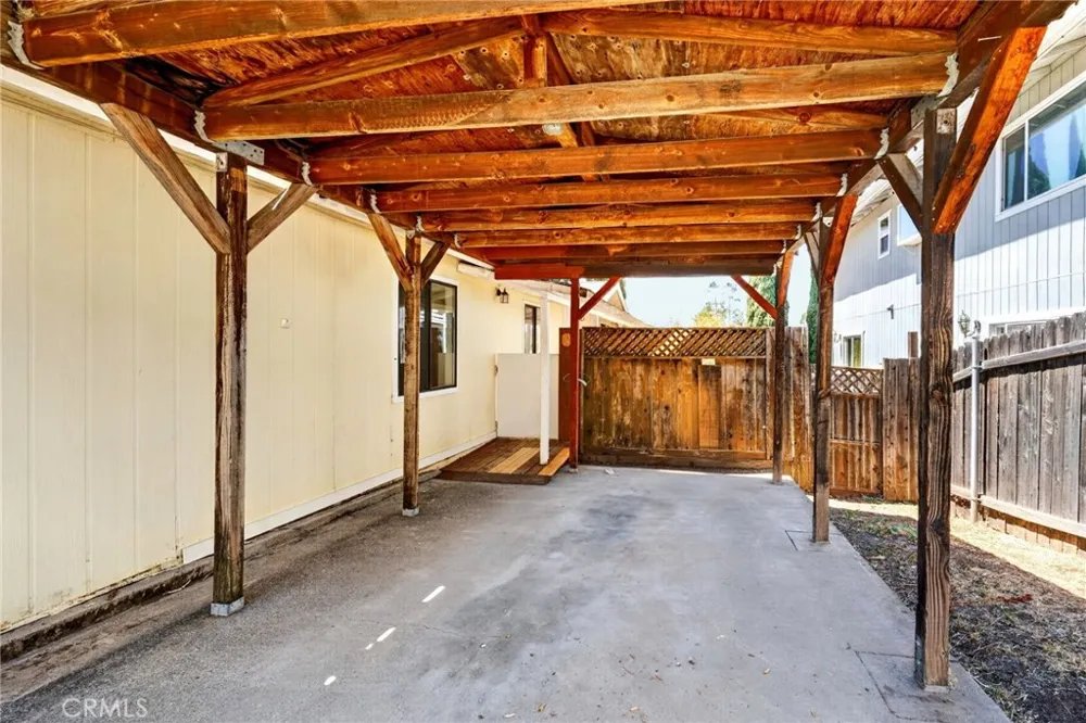 3921 Villa Avenue Clearlake, CA 95422
