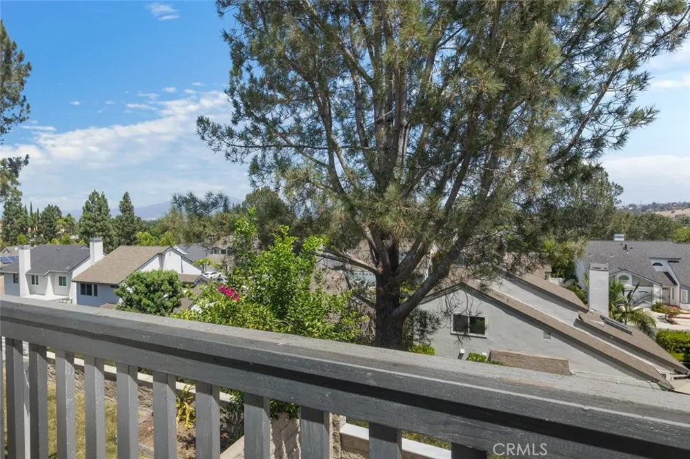 10 Windflower Aliso Viejo, CA 92656