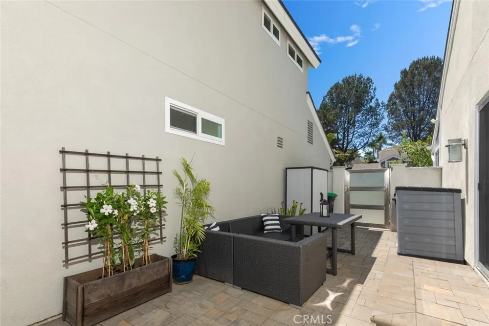 10 Windflower Aliso Viejo, CA 92656