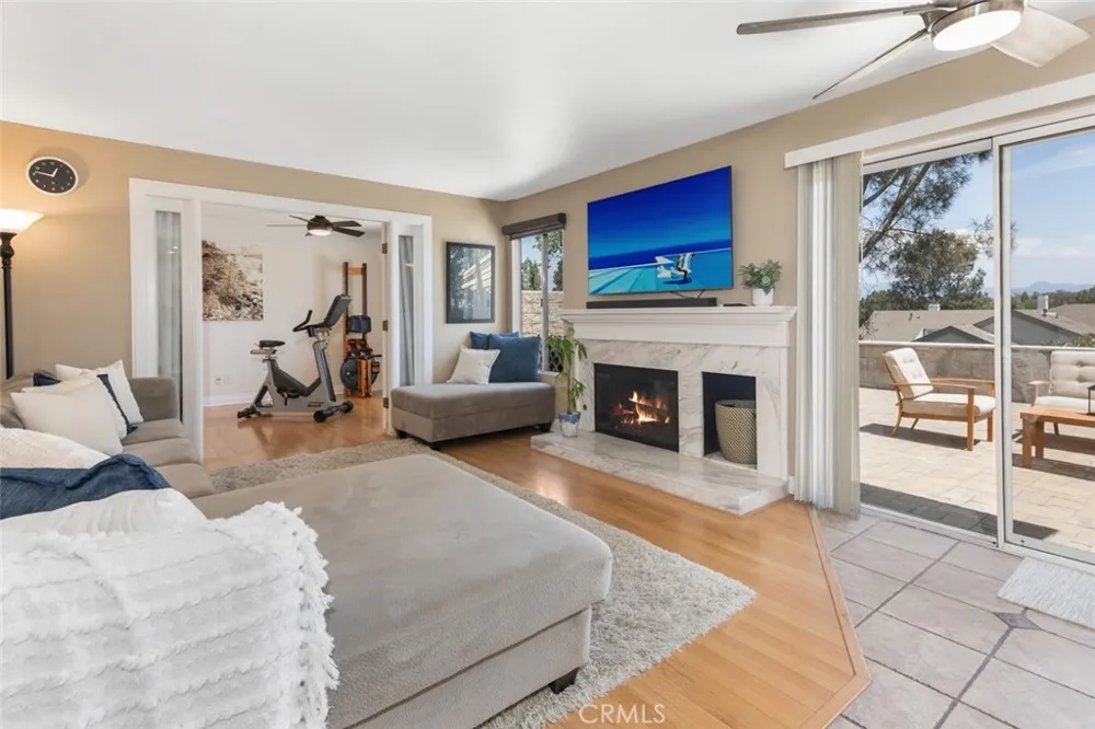 10 Windflower Aliso Viejo, CA 92656