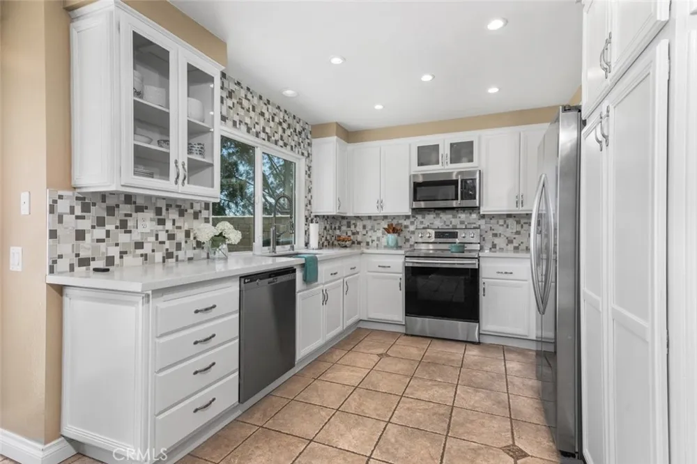 10 Windflower Aliso Viejo, CA 92656