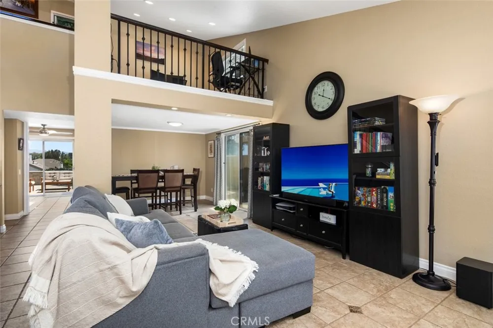 10 Windflower Aliso Viejo, CA 92656