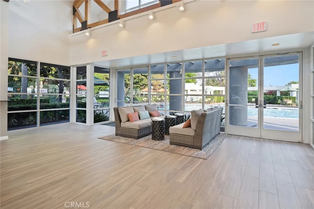 10 Windflower Aliso Viejo, CA 92656