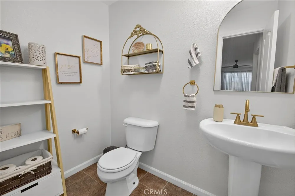 3063 Bodie Merced, CA 95341