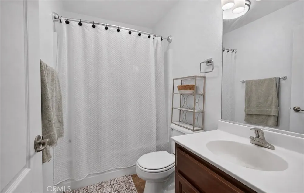 3063 Bodie Merced, CA 95341