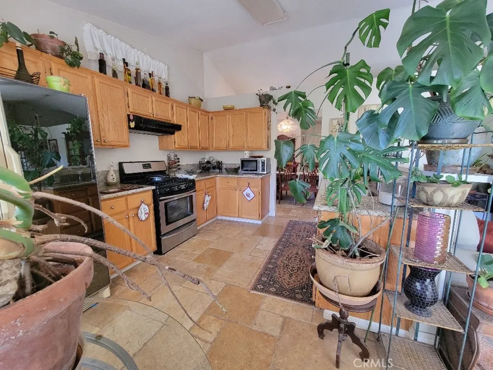 2101 Canal Farm Lane Los Banos, CA 93635